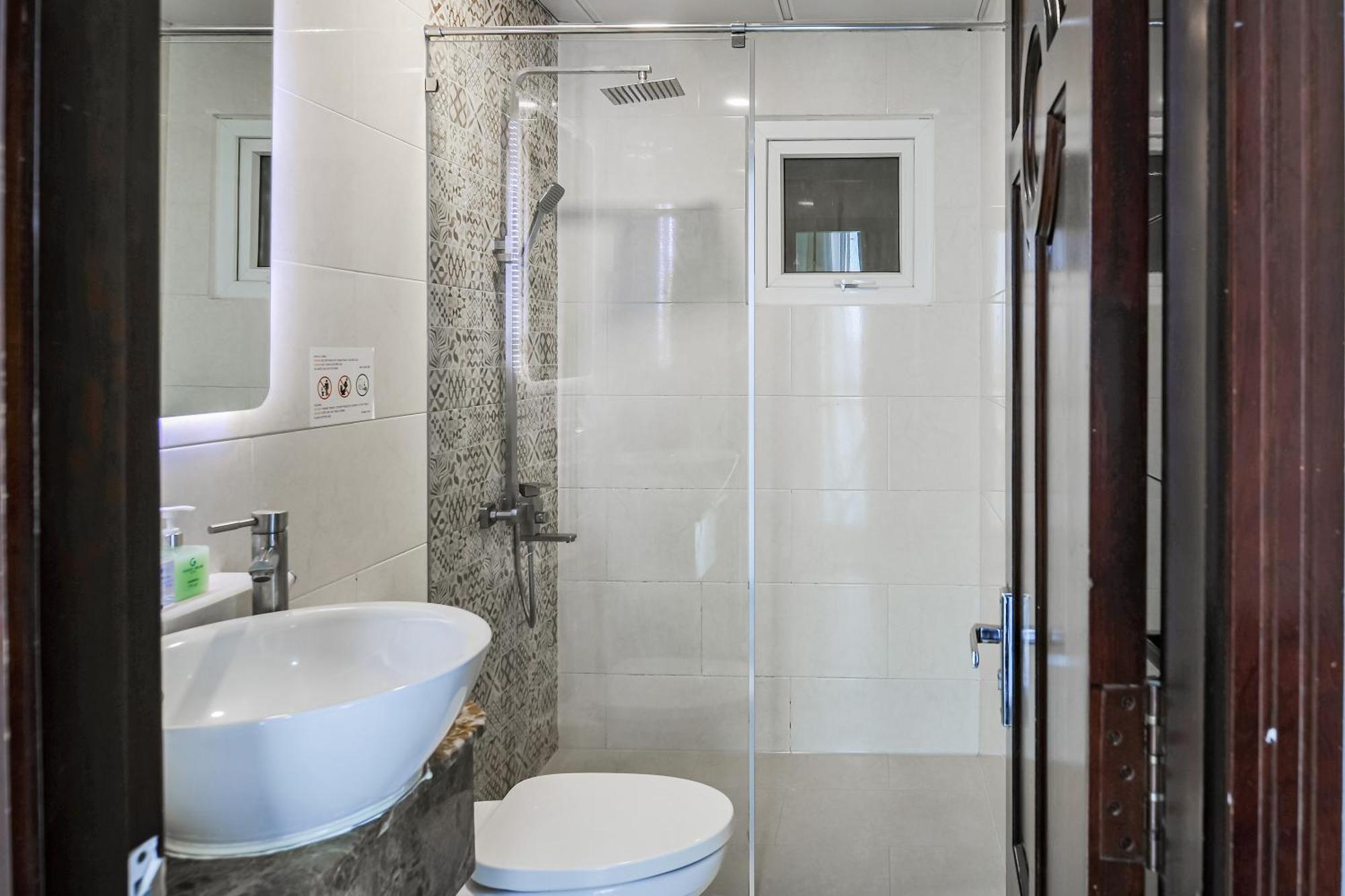 RedDoorz Venice Hotel Ho Chi Minh-stad Buitenkant foto