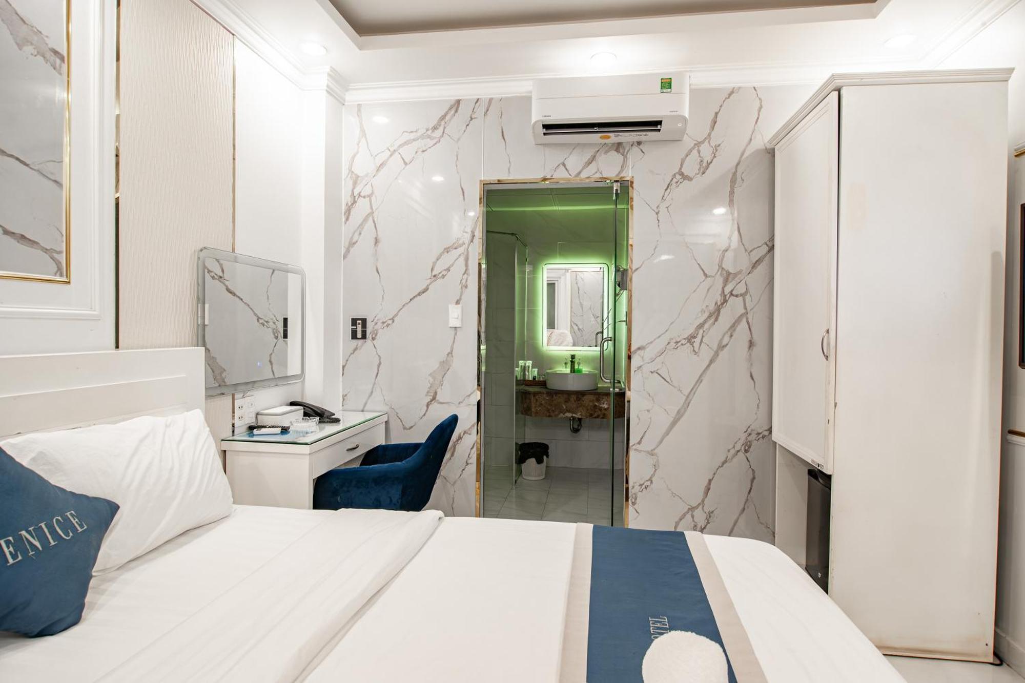 RedDoorz Venice Hotel Ho Chi Minh-stad Buitenkant foto